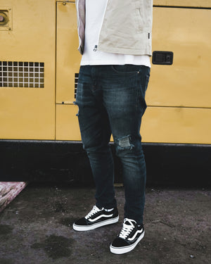 Scrolling image 10