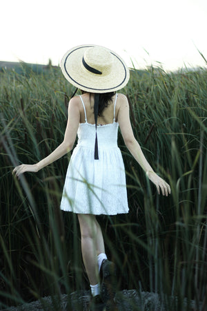 Scrolling image 3