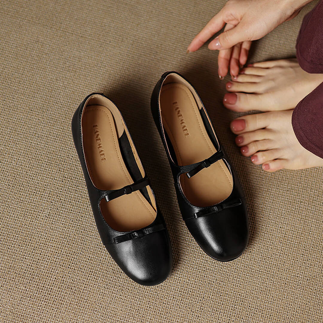 Sorelle Genuine Leather Flats