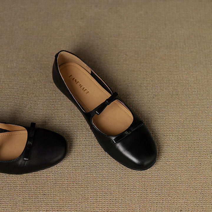 Sorelle Genuine Leather Flats