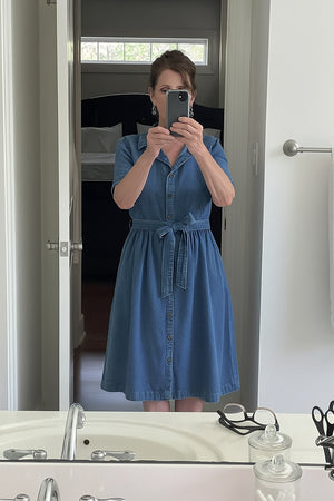 Scrolling image 1
