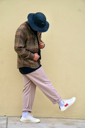 Scrolling image 11