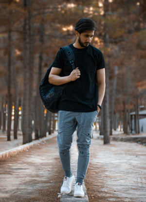 Scrolling image 10