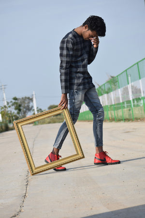 Scrolling image 2